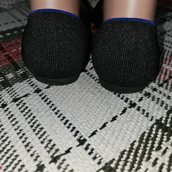 ROTHY'S 'The Point' Black Pointed Toe Flats Slipons 10.5 Pre-owned! NICE!! - Picture 4 of 6